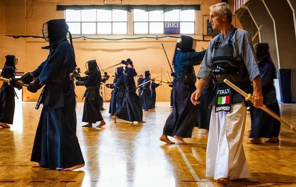 Derubati in palestra durante lo stage di kendo 