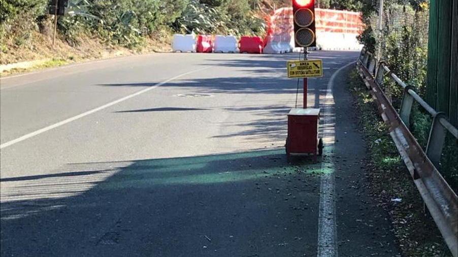 Vecchia Aurelia: una gimkana tra l’asfalto rotto e i cantieri aperti