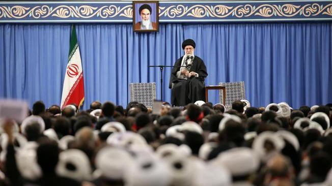 Khamenei torna a tenere sermone venerdì