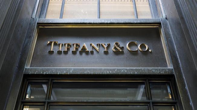 Tiffany rinnova il negozio a New York