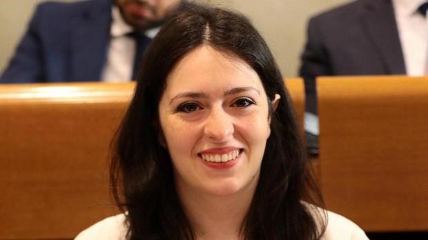 Di Rosa lascia i 5 Stelle per il gruppo Fratelli d’Italia