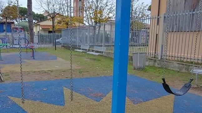 Parco giochi di Tonfano poco adatto ai bambini