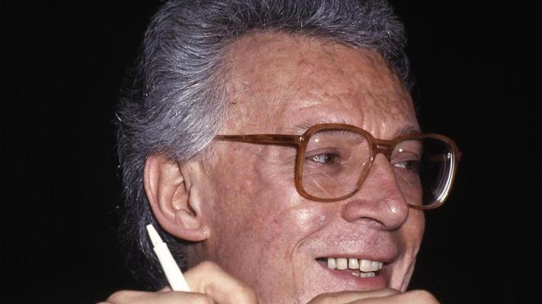 Ironia, idee, rispetto per il lettore: la lezione di Pansa