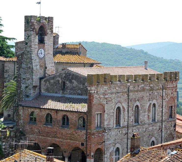 AAA si cercano ville per fiori d’arancio Avviso del Comune
