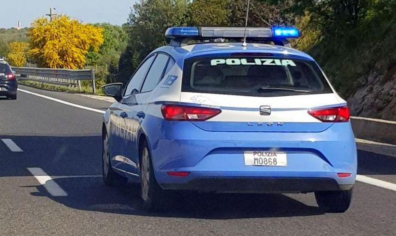 Aggredisce un automobilista, denunciato un 47enne sassarese