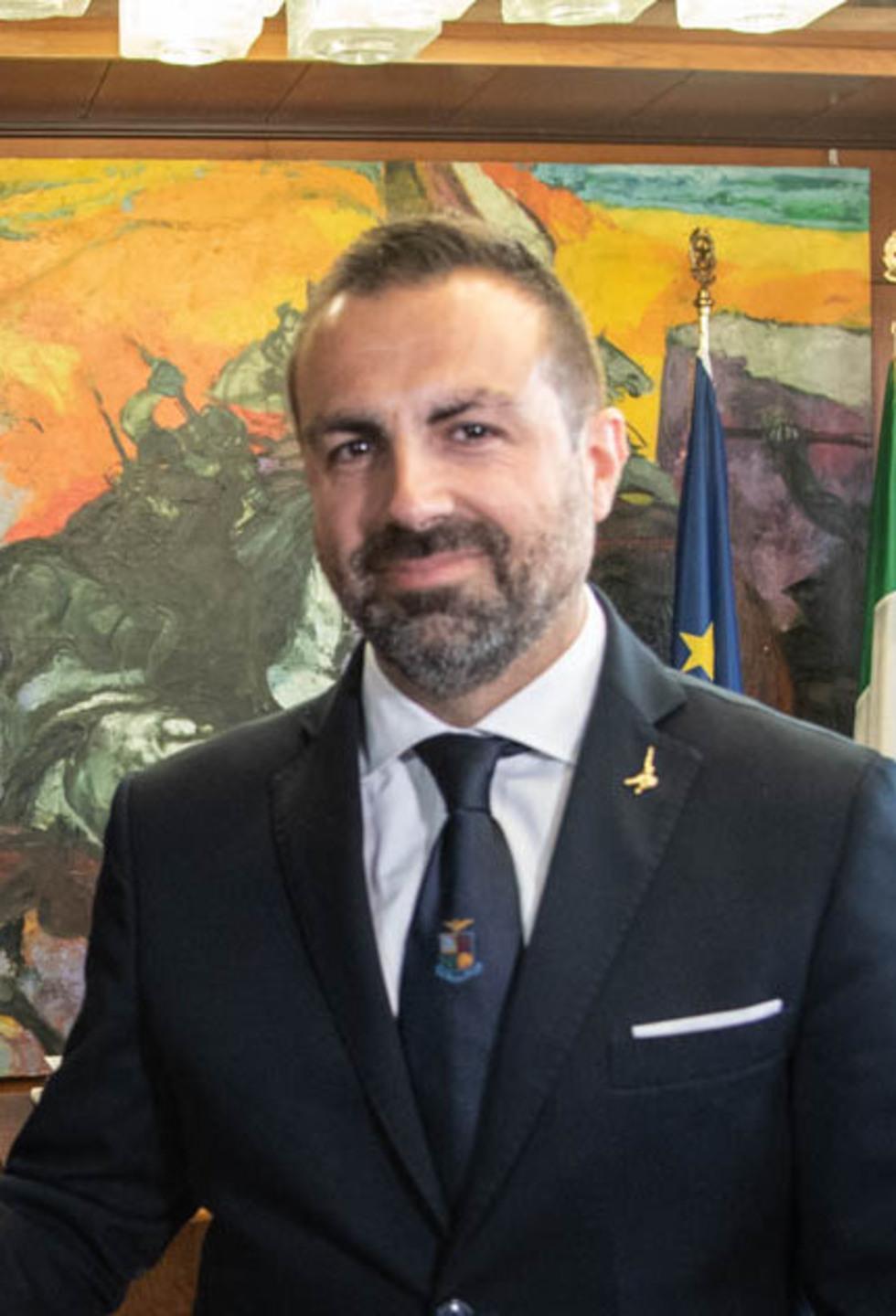 Allarme continuità aerea opposizione in rivolta 