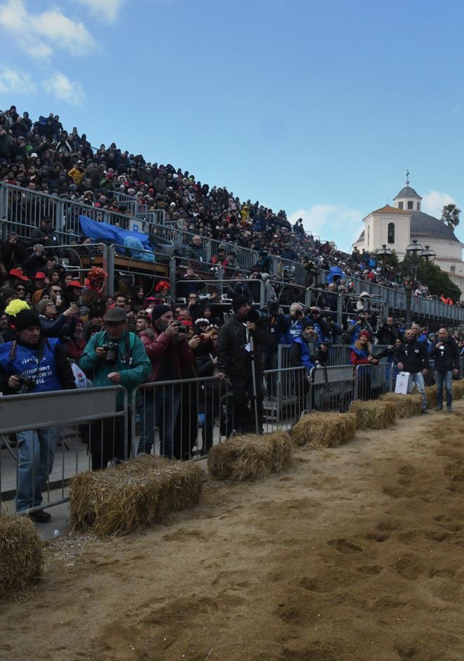 Comincia domani la corsa ai biglietti per la Sartiglia 2020 