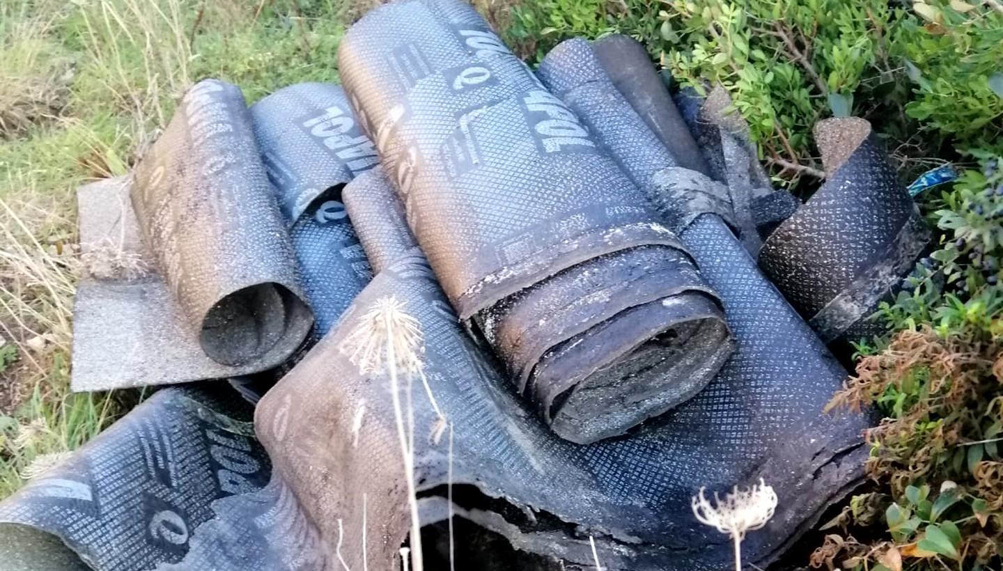 Rifiuti speciali gettati a Bassa Trinita