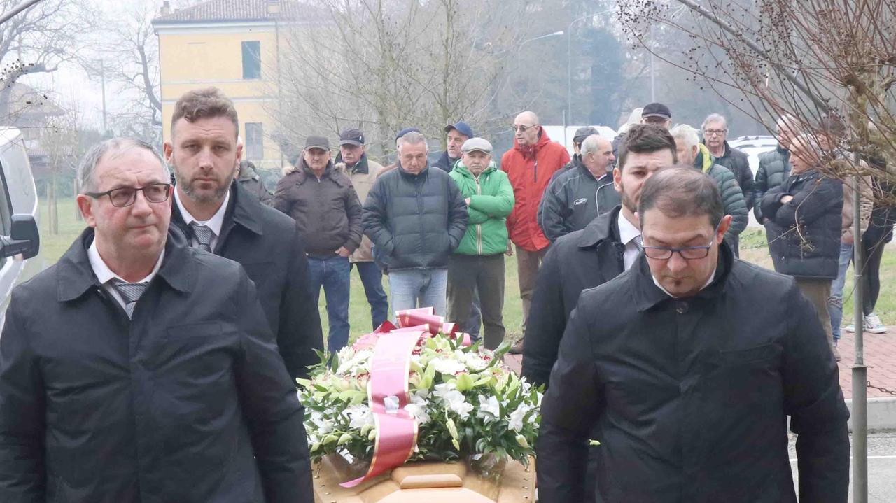 A Montesanto il funerale di Mario Brunaldi, morto quasi un anno dopo l'incidente