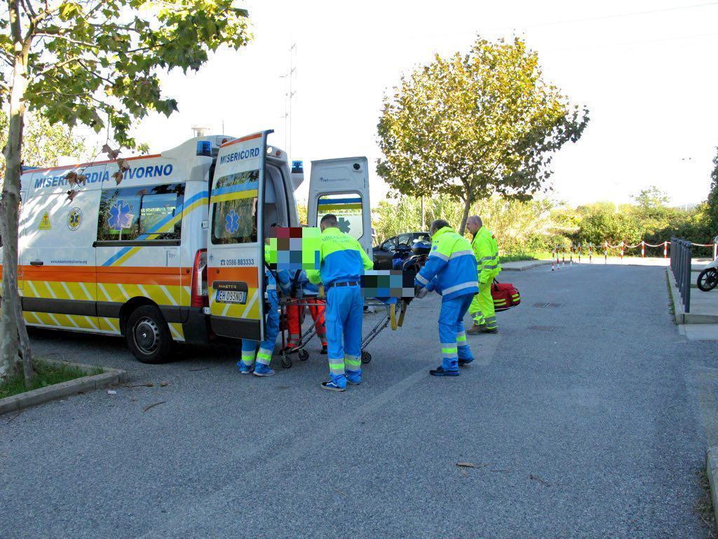 Un soccorso della Misericordia di Livorno (foto d'archivio)