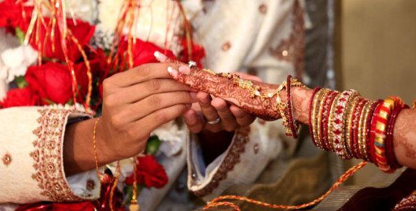 Soliera, costretta a sposare un giovane: il giudice annulla il matrimonio 