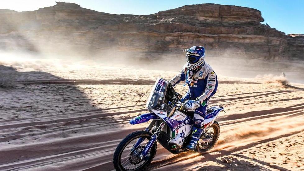 Fasola dice addio alla Dakar per la rottura della moto