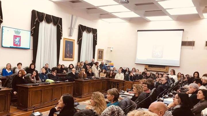 Orari, meritocrazia, progressioni: Cerboni presenta il contratto
