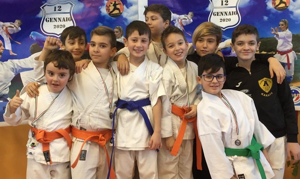 Scorpacciata di medaglie e l’Accademia dello Sport conquista la Val di Cornia
