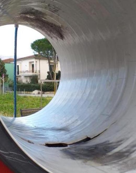 Giochi pubblici danneggiati