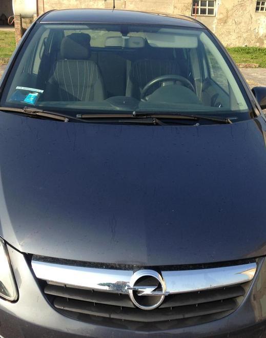 Vende l’auto tramite internet Ma l’assegno risulta falso 