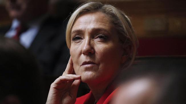 Marine Le Pen candidata a Eliseo in 2022