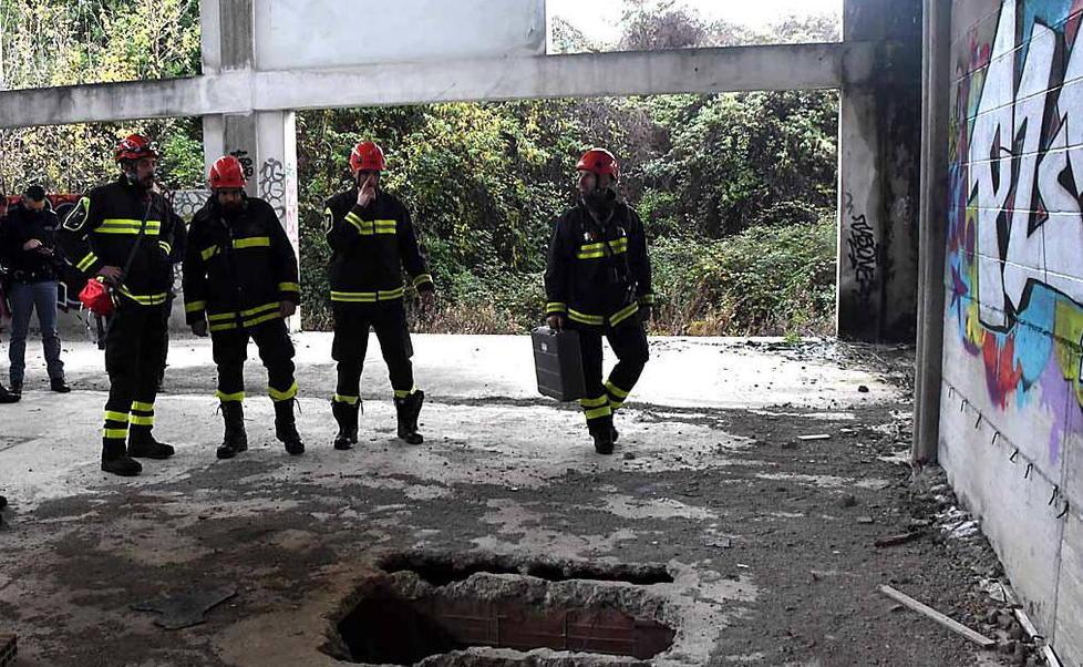 Del Freo, ricerche in corso tra ex Olivetti e il fiume Frigido