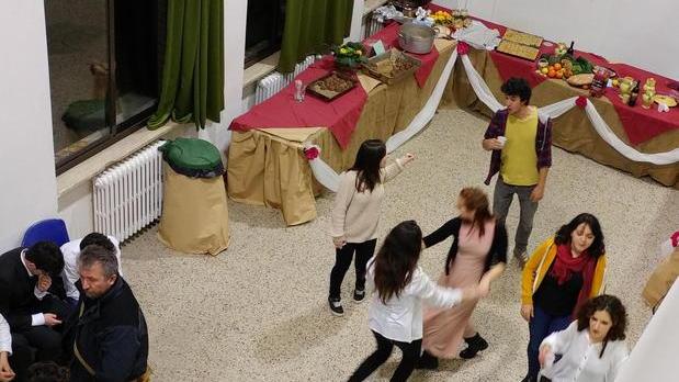 Notte del liceo classico in salsa etrusca tra letture, cibo e lezioni