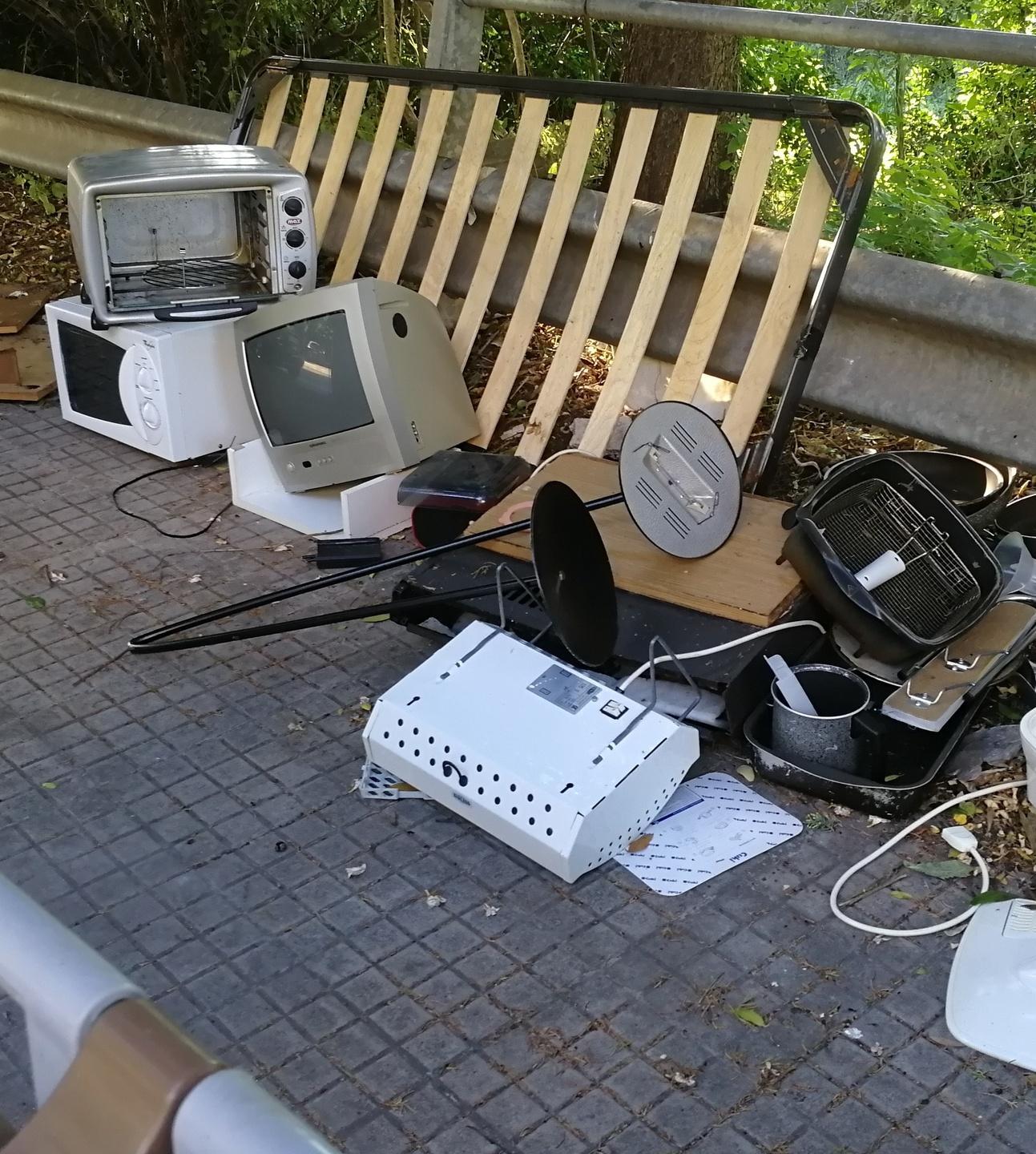 Sabato c’è lo “Svuota cantine”. Il Comune: «Rispettate gli orari»