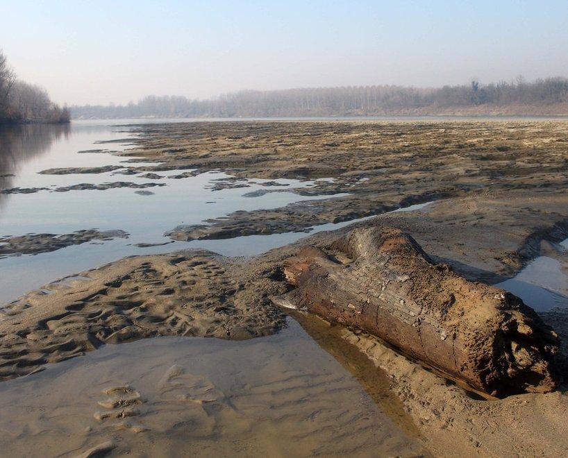 Dopo le piene, il Po è in secca si temono danni all’agricoltura 