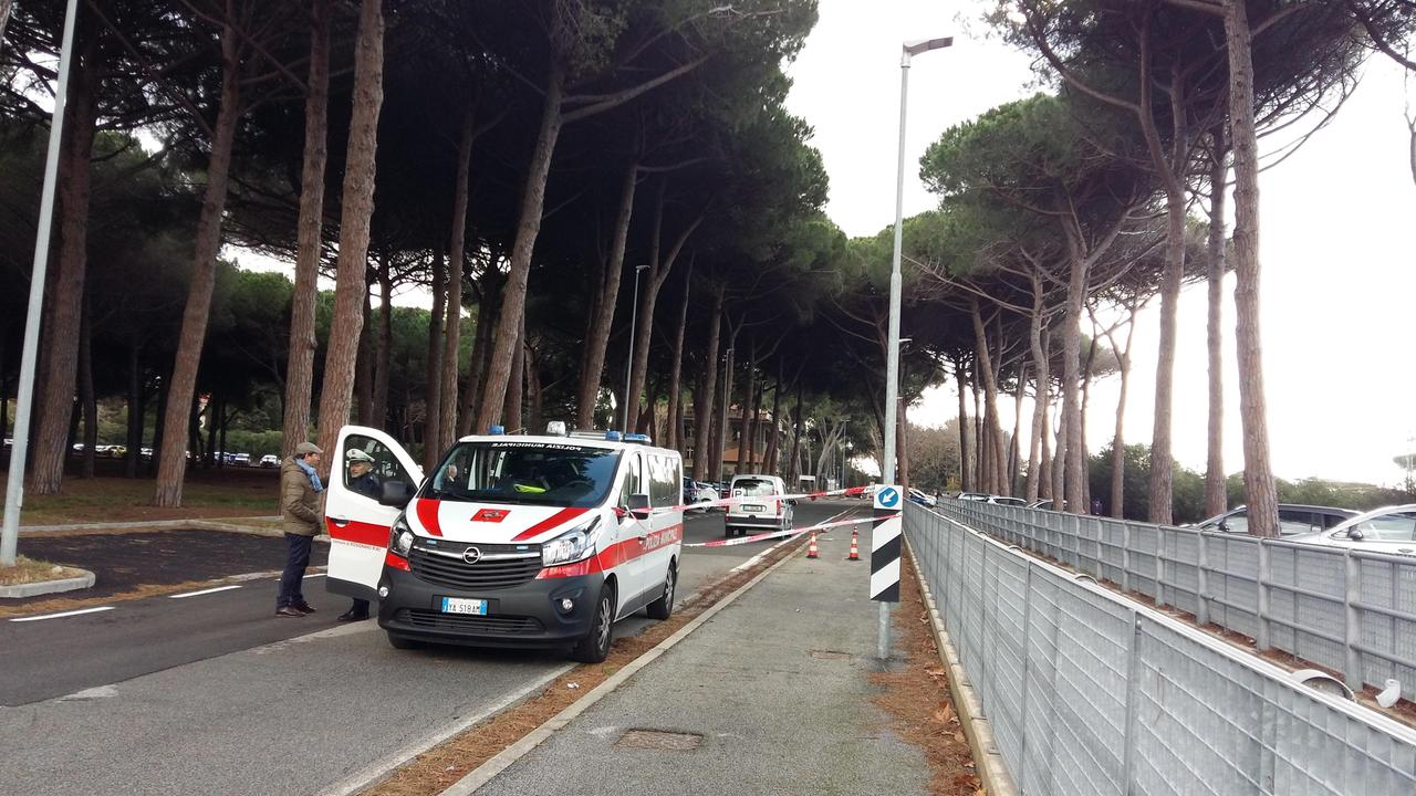 Un mezzo della municipale (foto d'archivio)