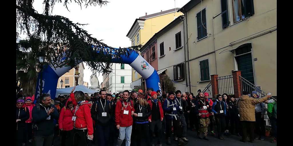 A Carrara c'è "Vita all’aria aperta": camper, outdoor e... camminate