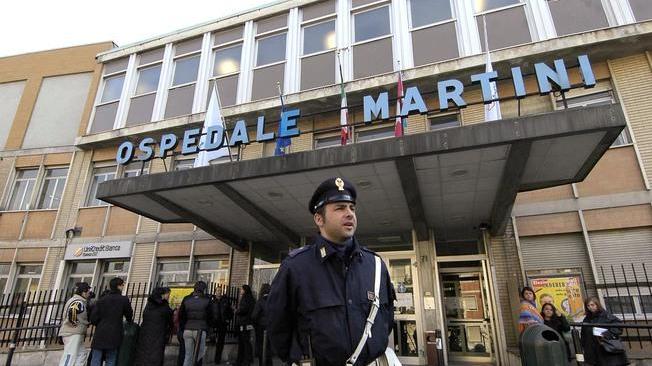 Vigilantes armati in ospedali Torino