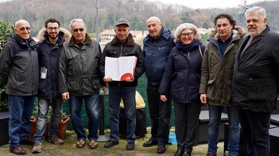 «A Nugola non c’è linea» viaggio nel paese isolato