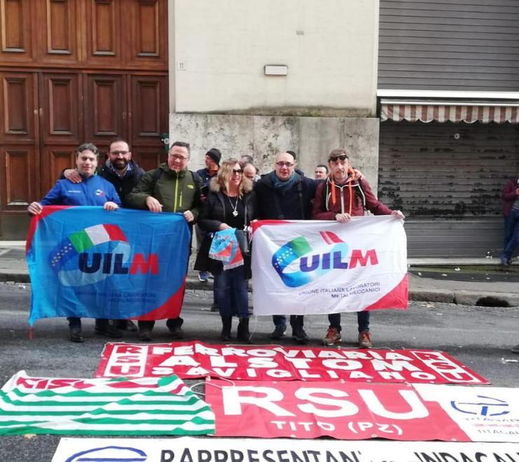 Esposti all’amianto slittato di nuovo a Roma il tavolo col ministero 