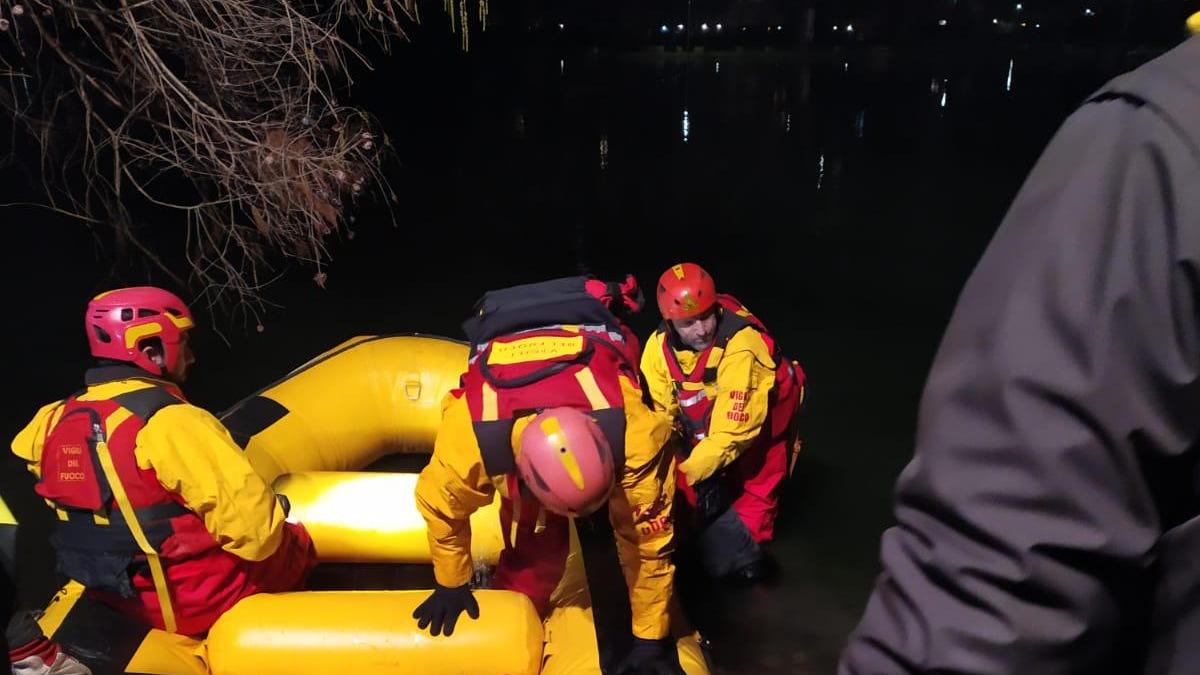 Modena cadavere ripescato nel lago del Parco Amendola
