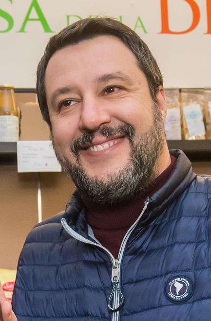 Salvini a Comacchio incontra i pescatori 