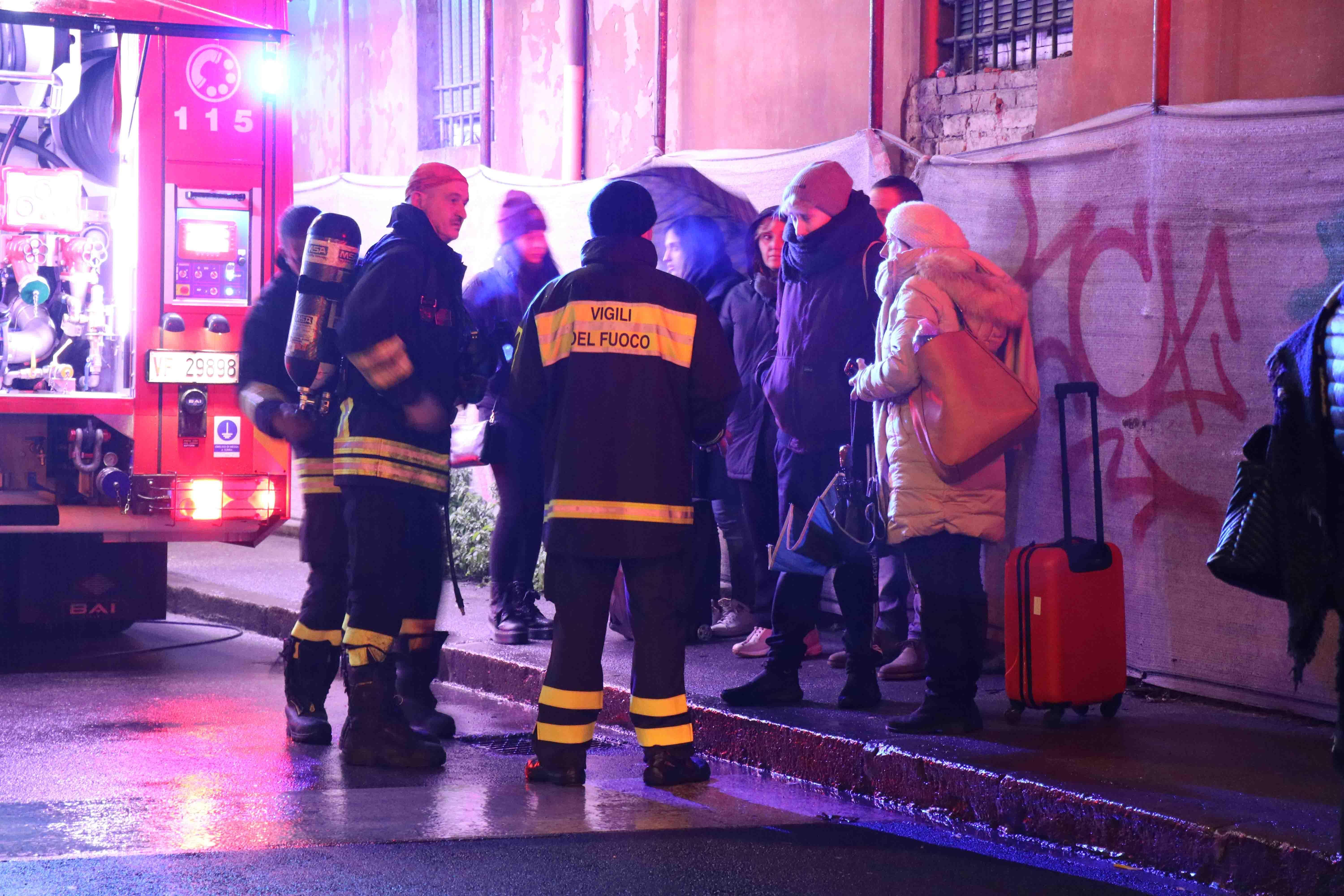 Ferrara, incendio alla Dimora Santa Barbara