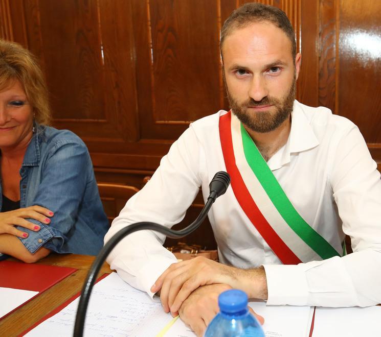 Il sindaco e le dimissioni Pezzolato snobba anche Emanuele Filiberto