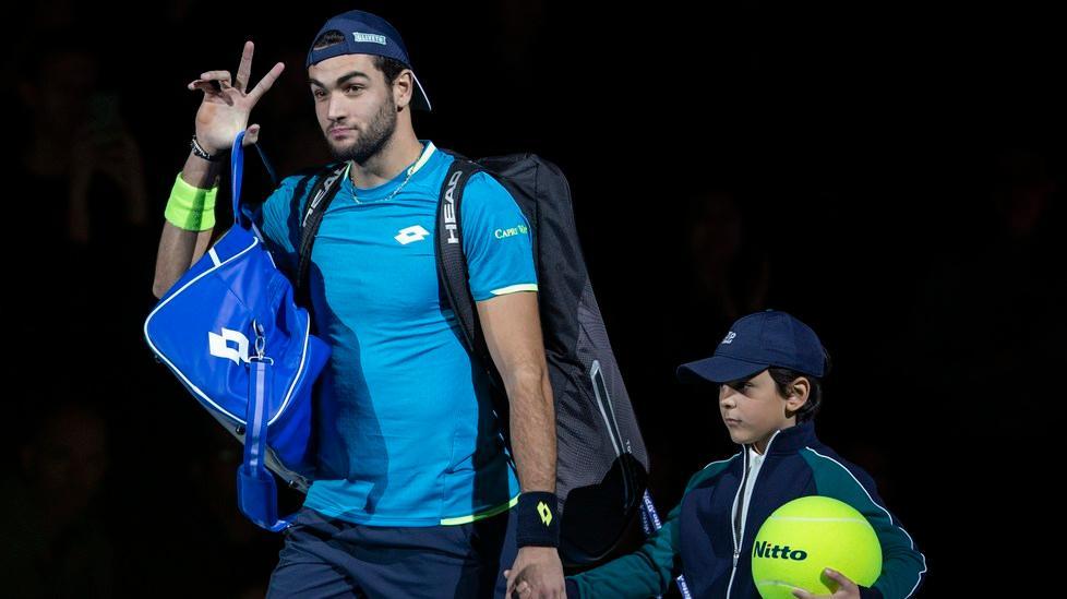 Via agli Australian Open, i re giocano contro il fuoco 