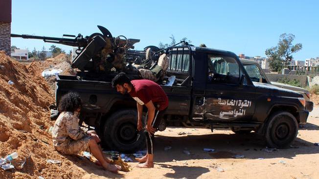 Libia: riprendono scontri a sud Tripoli