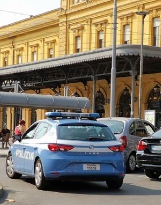 Corriere di cocaina scende dal treno a Modena ma incappa nella polizia 
