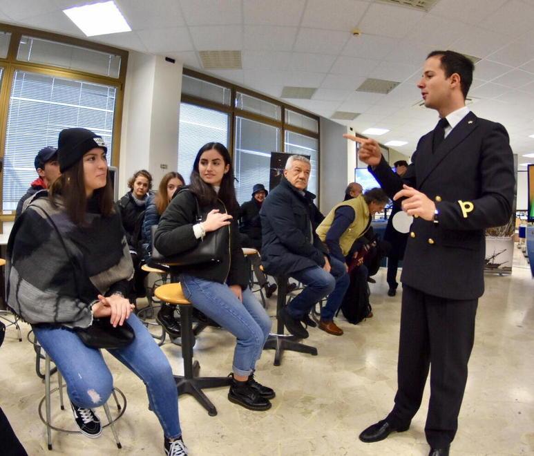 In più di mille all’Accademia e il concorso per ufficiali è aperto fino a fine mese 