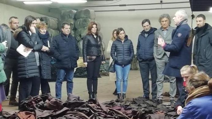 Ministero dell’ambiente e delegazione Ispra in visita al distretto tessile