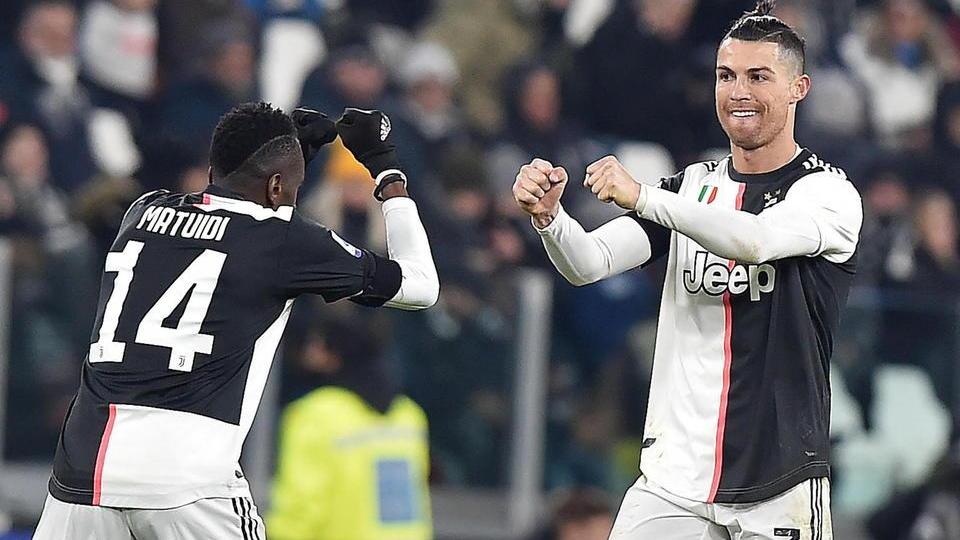 L’Inter senza idee frena anche a Lecce E Ronaldo mette in fuga la Juve: +4