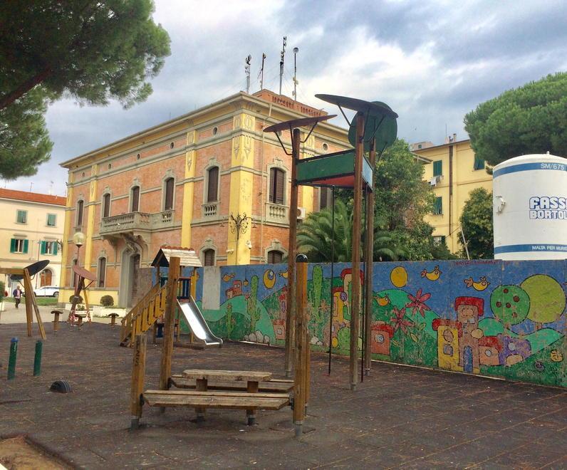 Gli uffici comunali di Cecina traslocano nelle ex Guerrazzi ristrutturate 