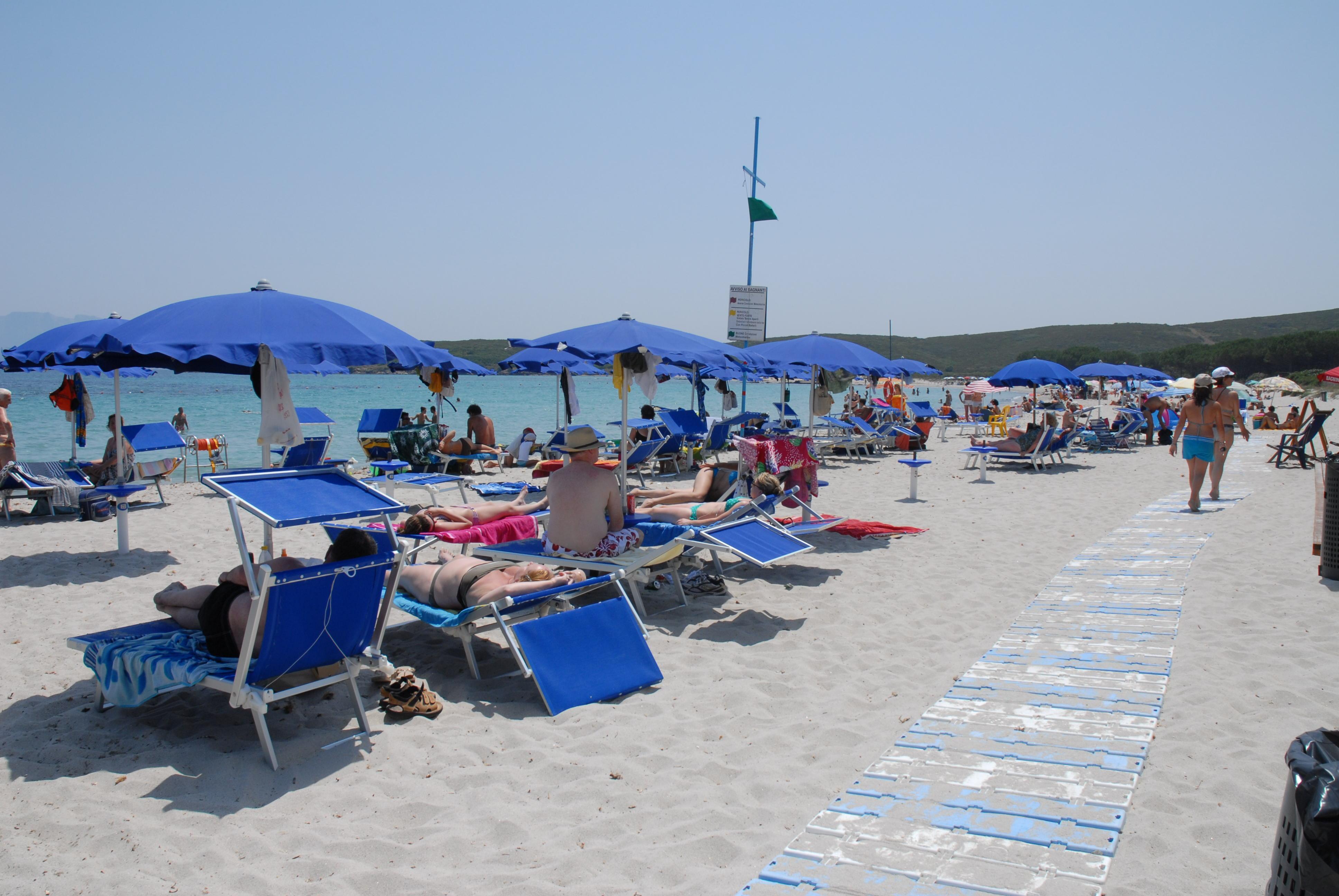 Servizi da spiaggia a Pittulongu