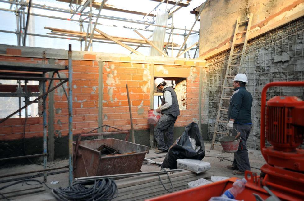 Ufficio tecnico nel mirino dell’opposizione: «Seicento pratiche in attesa, così è stallo» 