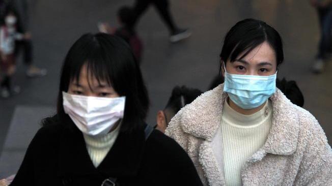Virus Cina: media, salgono a 17 i morti