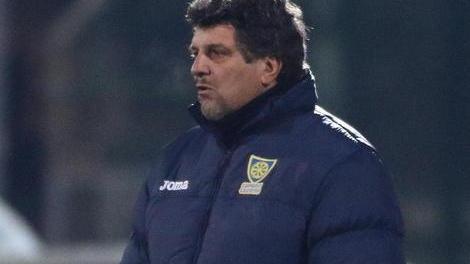 Gli azzurri restano quarti ma ora il secondo posto è a -2