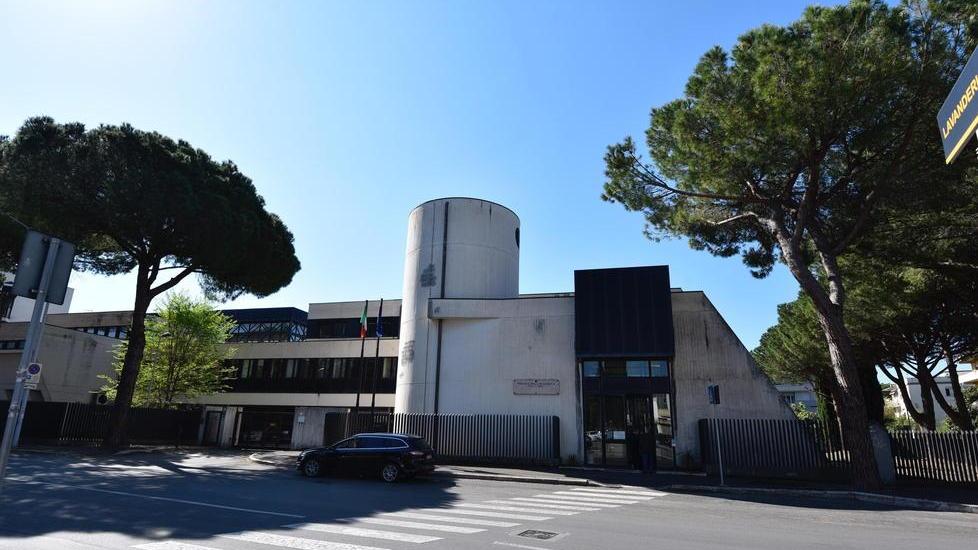 A giudizio per violenza Condannato a due anni