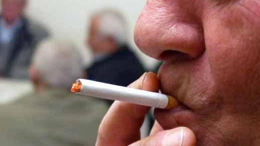 Cercasi fumatori per studiare e battere il cancro ai polmoni