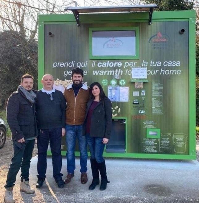 Pellet 24 ore al giorno e niente plastica «Così abbattiamo costi e inquinamento»