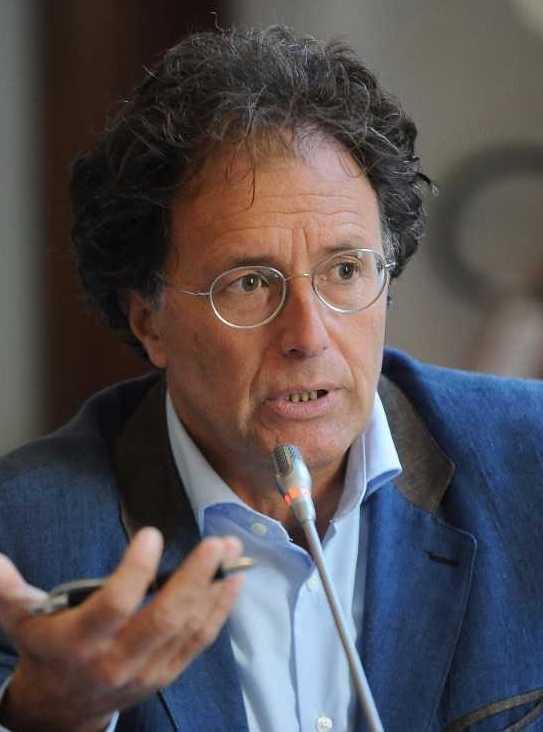 Tutti contro il Piano casa raccolte diecimila firme 