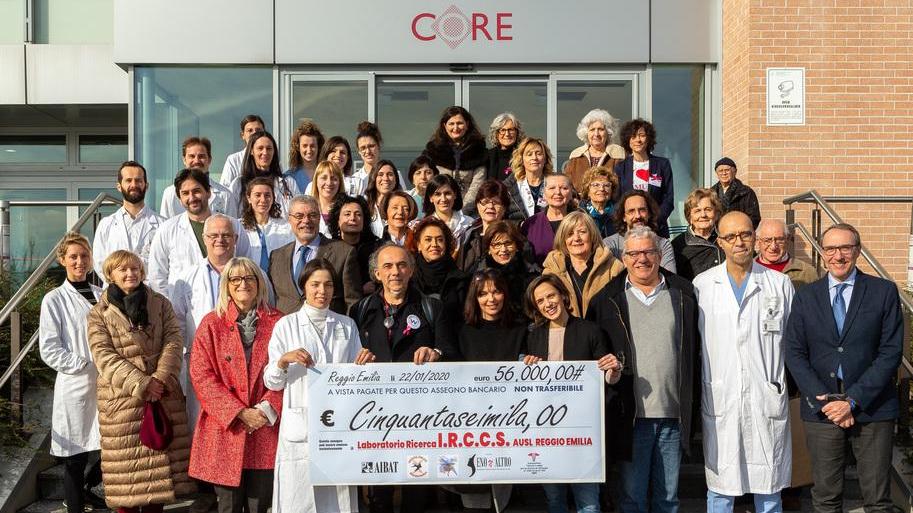 Viva Vittoria dona al Core 56.000 euro per la ricerca